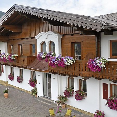 Landhaus Trinker Шладминг Екстериор снимка